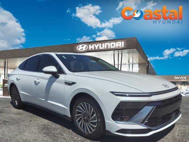 new 2024 Hyundai Sonata Hybrid car, priced at $32,925