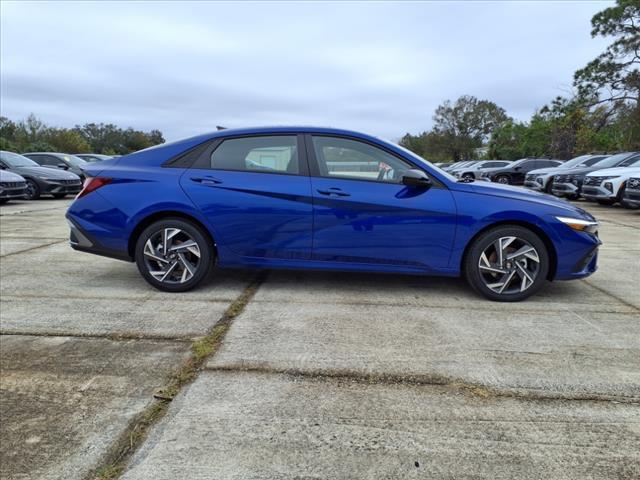 new 2025 Hyundai Elantra car, priced at $24,161