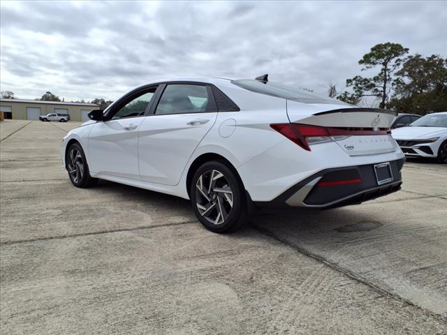 new 2025 Hyundai Elantra car, priced at $24,671