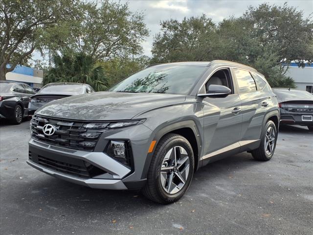 new 2025 Hyundai Tucson car, priced at $35,000