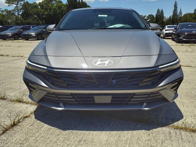 new 2024 Hyundai Elantra car, priced at $26,560