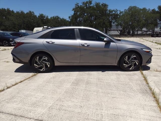 new 2024 Hyundai Elantra car, priced at $26,560