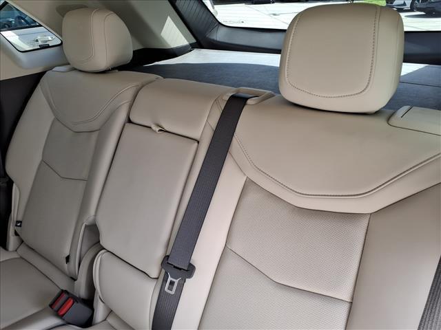 used 2021 Cadillac XT5 car, priced at $29,995