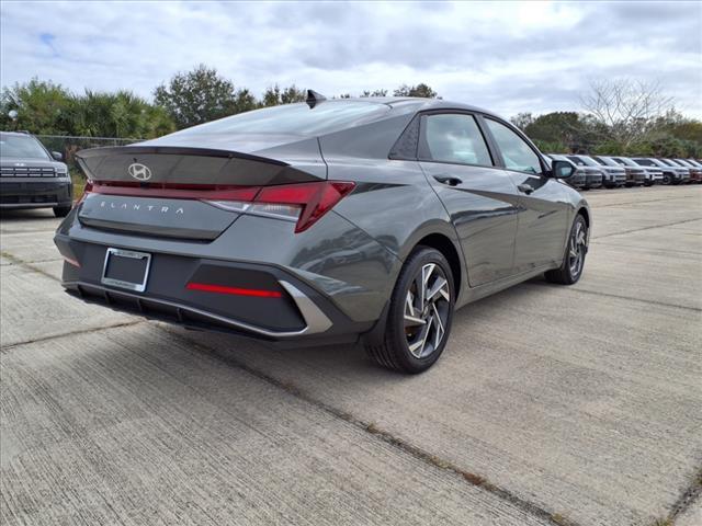 new 2025 Hyundai Elantra car, priced at $24,166