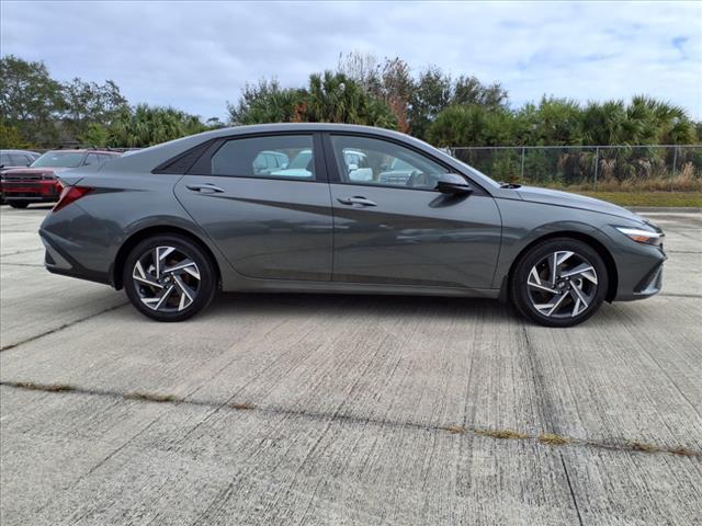 new 2025 Hyundai Elantra car, priced at $24,166