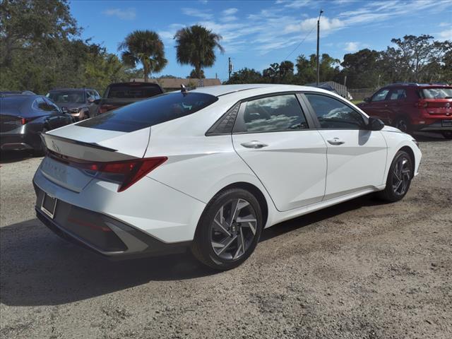 new 2025 Hyundai Elantra car, priced at $25,035