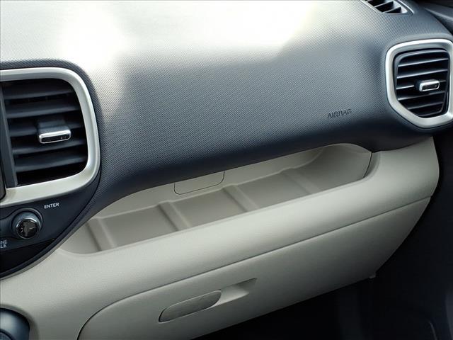 new 2025 Hyundai Venue car, priced at $25,735