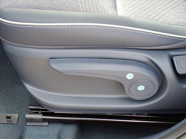 new 2025 Hyundai Venue car, priced at $25,735