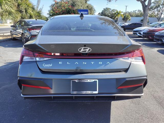 new 2025 Hyundai Elantra car, priced at $26,719