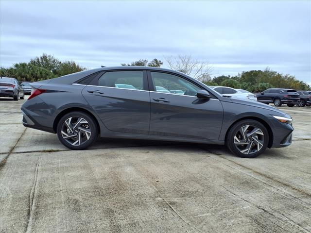 new 2025 Hyundai Elantra car, priced at $26,700