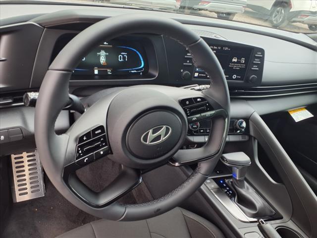 new 2025 Hyundai Elantra car, priced at $24,665