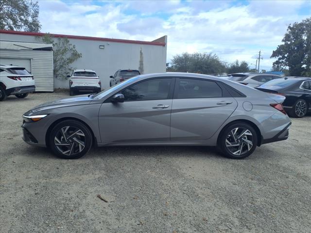 new 2025 Hyundai Elantra car, priced at $24,665