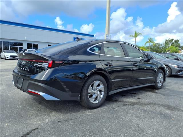 new 2025 Hyundai Sonata car, priced at $28,180