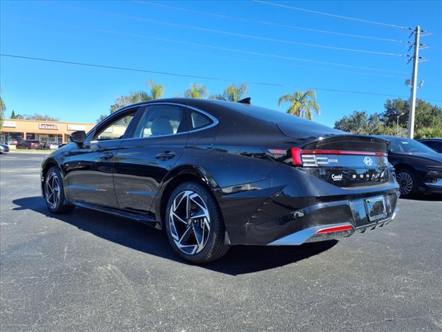 new 2024 Hyundai Sonata car, priced at $32,230