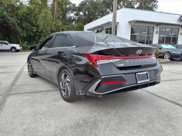 new 2024 Hyundai Elantra car, priced at $25,285