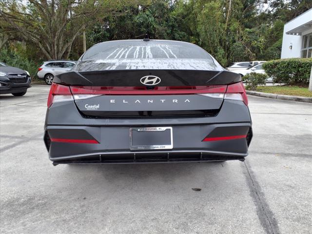 new 2024 Hyundai Elantra car, priced at $25,285