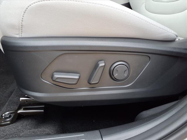 new 2025 Hyundai Tucson car, priced at $32,159