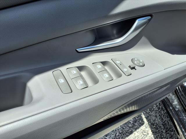 new 2025 Hyundai Elantra car, priced at $25,147