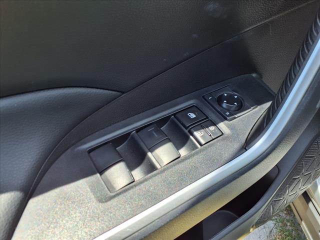 used 2022 Toyota RAV4 Hybrid car, priced at $30,845