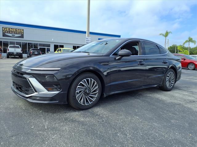 new 2025 Hyundai Sonata Hybrid car, priced at $39,688