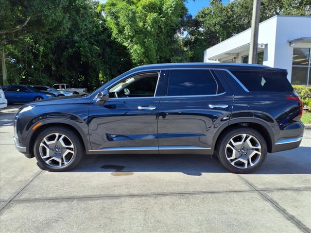 used 2024 Hyundai Palisade car, priced at $42,169