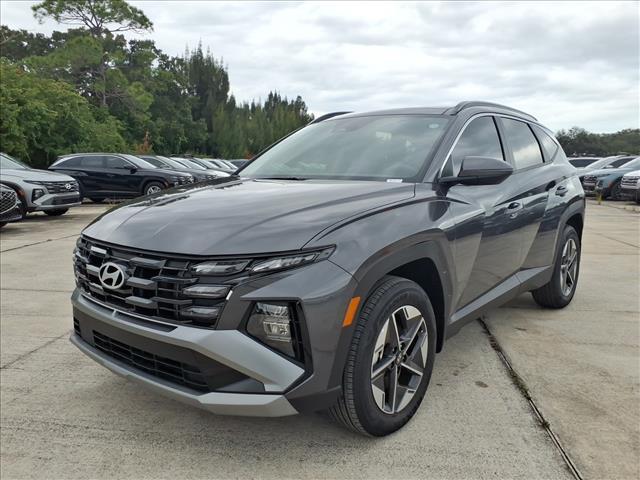 new 2025 Hyundai TUCSON Hybrid car, priced at $39,005