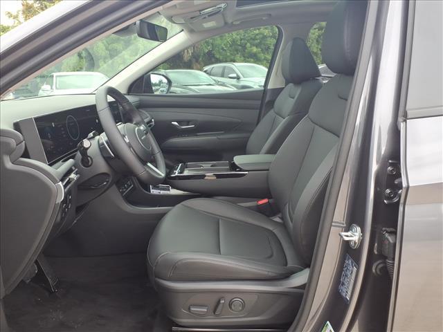 new 2025 Hyundai TUCSON Hybrid car, priced at $39,005