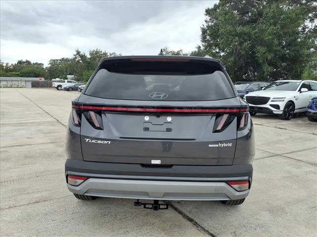 new 2025 Hyundai TUCSON Hybrid car, priced at $39,005