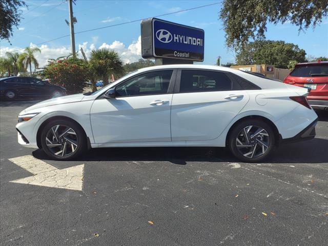 new 2025 Hyundai Elantra car, priced at $25,135