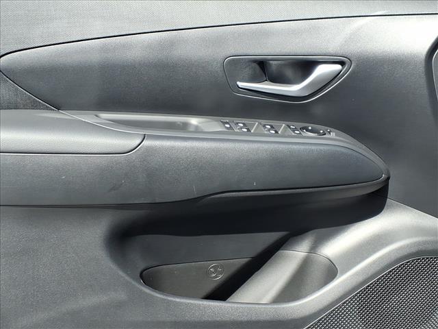 new 2025 Hyundai TUCSON Hybrid car, priced at $39,090