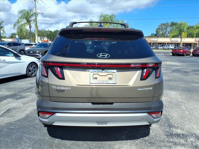 new 2025 Hyundai TUCSON Hybrid car, priced at $39,090