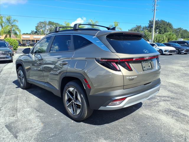 new 2025 Hyundai TUCSON Hybrid car, priced at $39,090
