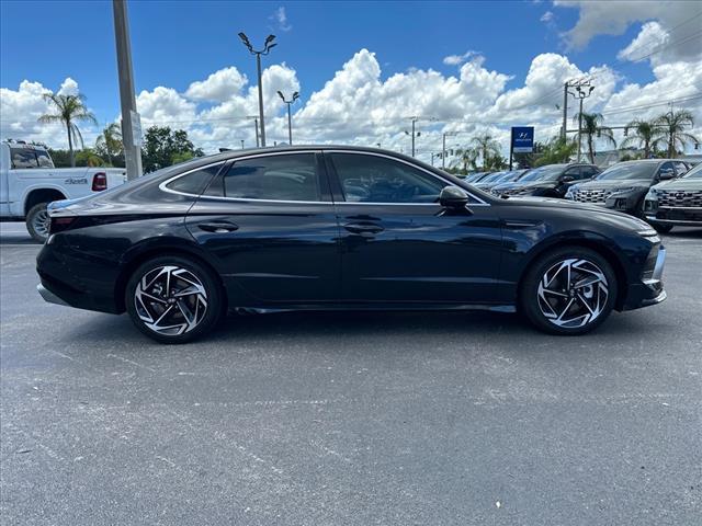 new 2024 Hyundai Sonata car, priced at $32,250