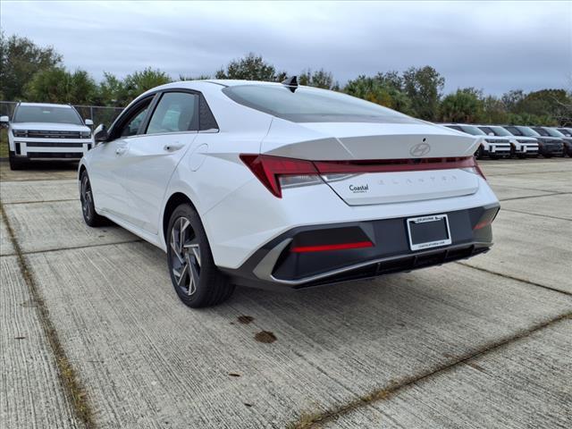 new 2025 Hyundai Elantra car, priced at $27,160