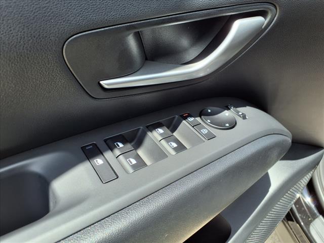 new 2025 Hyundai TUCSON Hybrid car, priced at $39,025