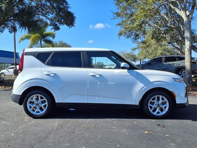 used 2020 Kia Soul car, priced at $15,485