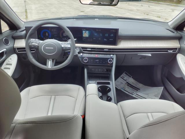 new 2024 Hyundai Sonata Hybrid car