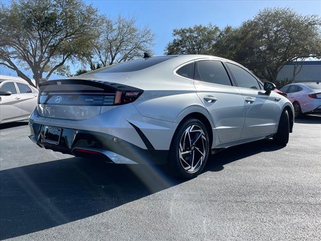 new 2024 Hyundai Sonata car, priced at $31,910