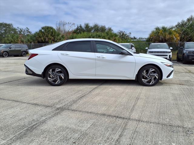 new 2025 Hyundai Elantra car, priced at $24,676