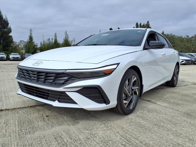 new 2025 Hyundai Elantra car, priced at $24,676