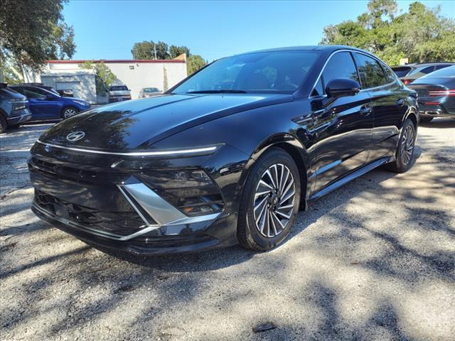 new 2024 Hyundai Sonata Hybrid car, priced at $38,905