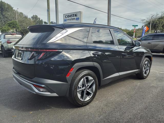 new 2025 Hyundai Tucson car, priced at $35,104