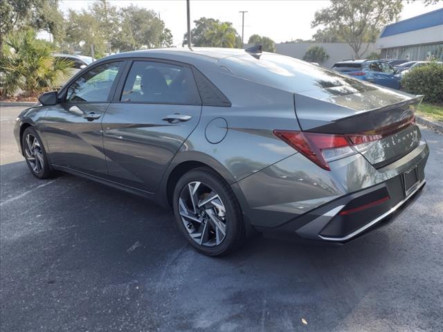 new 2025 Hyundai Elantra car, priced at $24,670