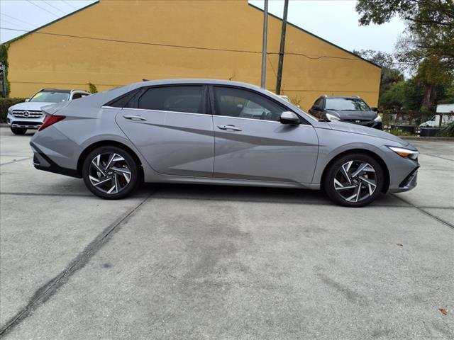 new 2024 Hyundai Elantra car, priced at $25,560