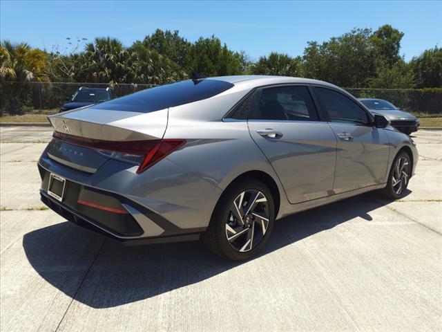 new 2024 Hyundai Elantra car, priced at $26,560