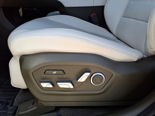 used 2024 Hyundai Santa Fe car, priced at $37,995