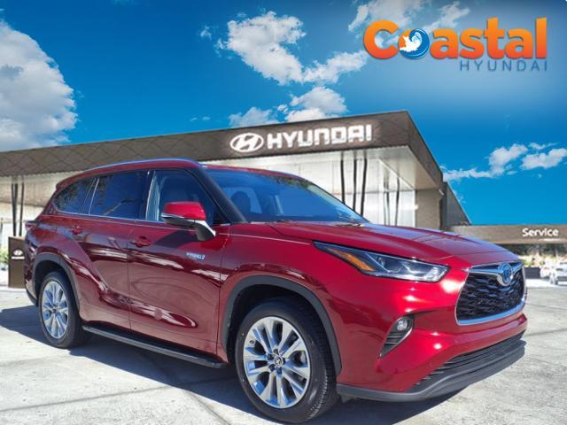 used 2021 Toyota Highlander Hybrid car, priced at $38,777