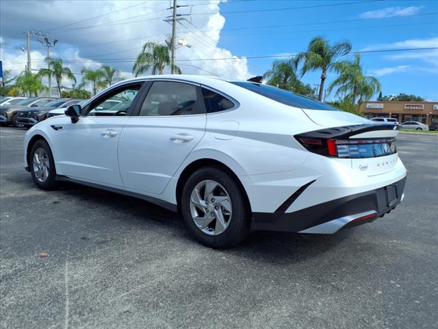 new 2025 Hyundai Sonata car, priced at $28,670