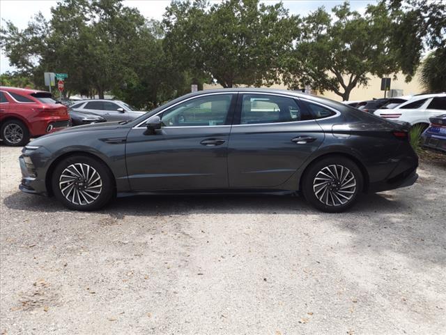 new 2024 Hyundai Sonata Hybrid car, priced at $38,880