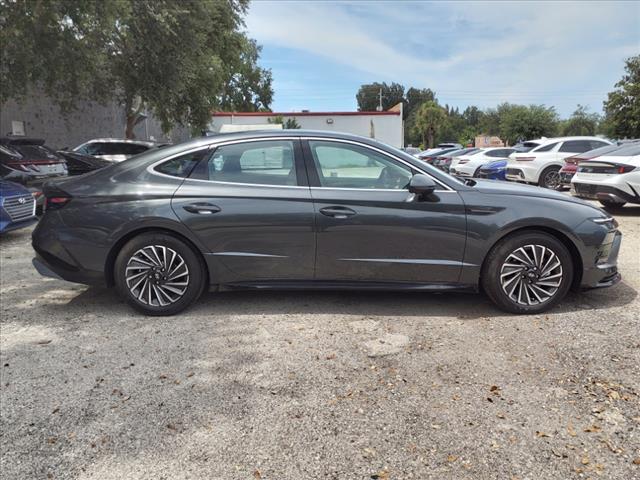 new 2024 Hyundai Sonata Hybrid car, priced at $38,880